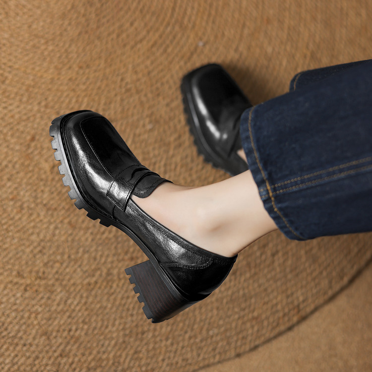 deep-mouth-high-heel-pumps-in-brown-and-black-style-i-html_1 Deep Mouth High Heel Pumps in Brown and Black - Style i.html