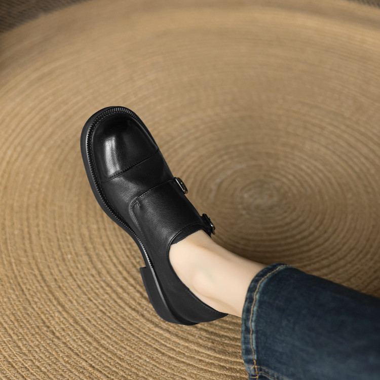 womens-deep-mouth-single-shoes-in-top-grain-leather-with-round-toe-and-chunky-mid-heel_3 Women's Deep Mouth Single Shoes in Top Grain Leather with Round Toe and Chunky Mid Heel