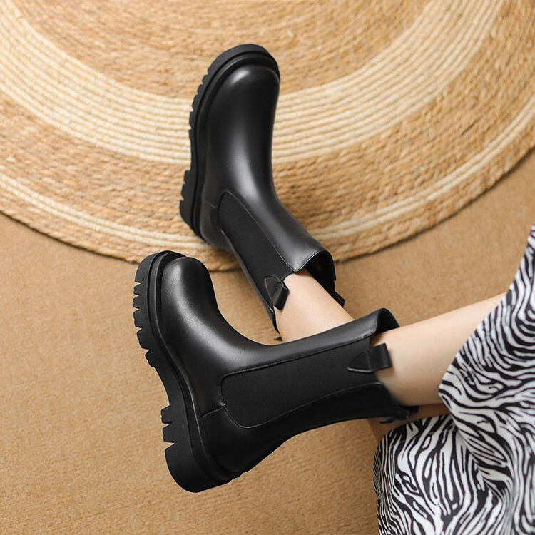 womens-genuine-leather-round-toe-side-zip-boots_4 Women's Genuine Leather Round Toe Side Zip Boots