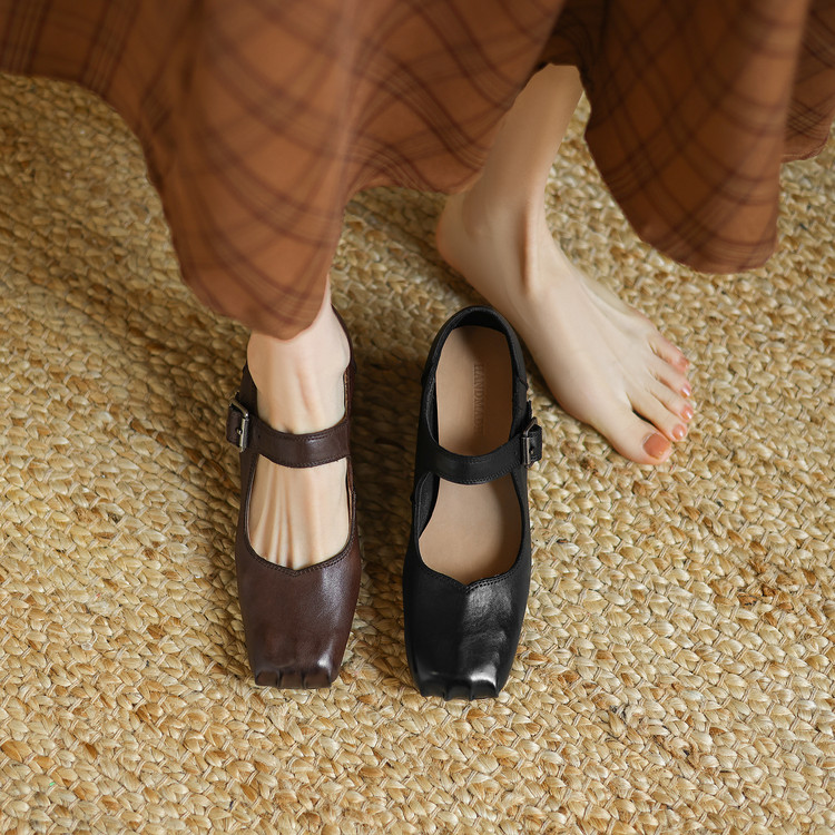 womens-high-heel-chunky-round-toe-pumps-in-brown-or-black_3 Women's High Heel Chunky Round Toe Pumps in Brown or Black