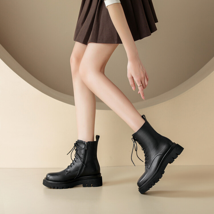 womens-platform-boots-with-round-toe-and-side-zipper_1 Women's Platform Boots with Round Toe and Side Zipper